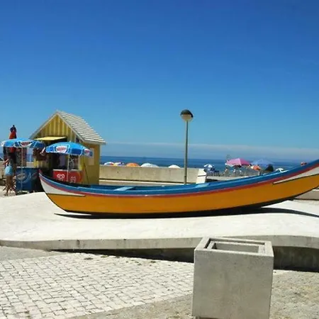 Casa Da Malta- So Familias